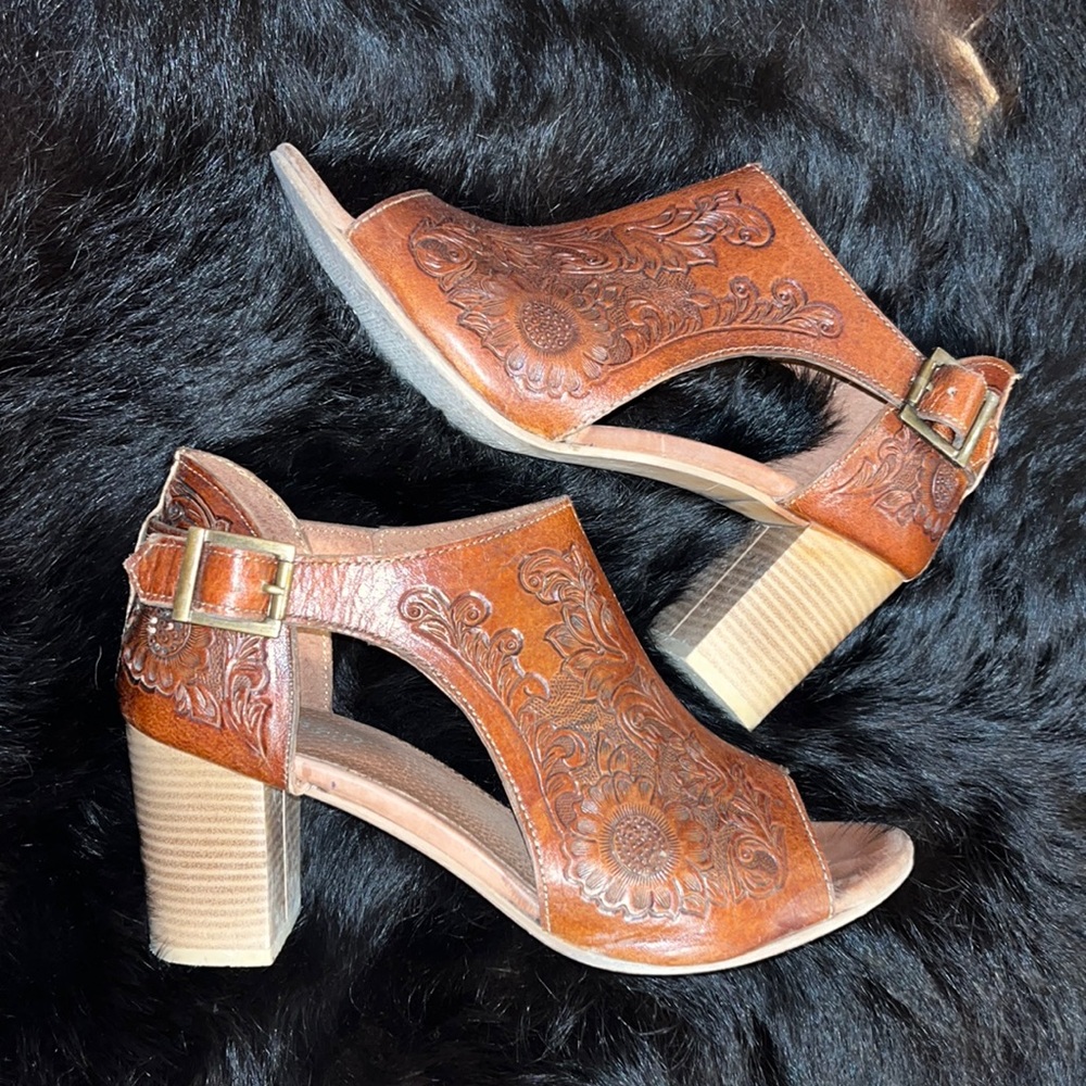 Roper Tooled Leather Heels